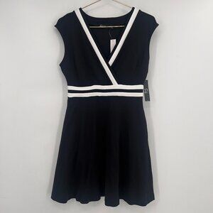 New York & Company Black & White Sleeveless Fit & Flare Dress Size Small NWT